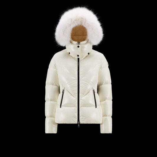 Moncler Celac Fur-Trim Hood Short Down Jacket